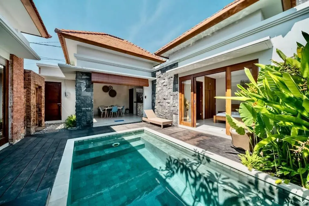 Exclusive 2Br Villa With Bathroom En Suite And Privat Pool Kerobokan