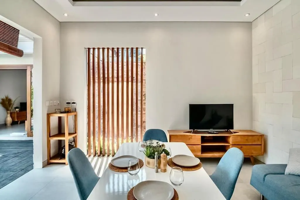 Exclusive 2Br Villa With Bathroom En Suite And Privat Pool Kerobokan