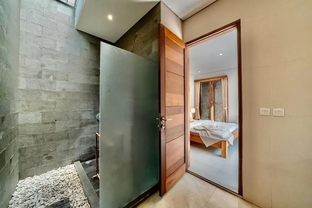 Exclusive 2Br Villa With Bathroom En Suite And Privat Pool Kerobokan
